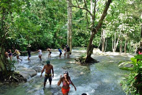 In diretta da Costa Atlantica: scalo a Ocho Rios, Giamaica.