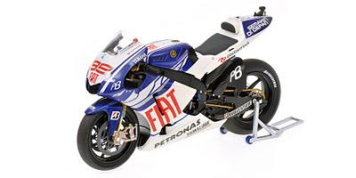 Yamaha YZR-M1 J.Lorenzo 2010 by Minichamps