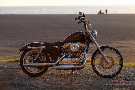 Harley-Davidson Seventy Two: un tributo all'essenzialità