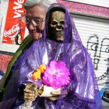 Santa Muerte (Foto f.l.)