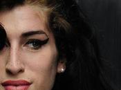coroner incaricato investigare sulla morte Winehouse dimette