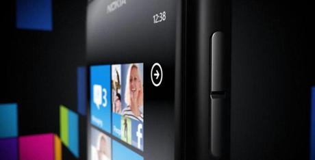 nokialumia8002 Windows Phone 8, ecco le prime informazioni