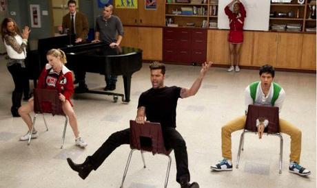 Glee: Ricky Martin in “Sexy And I Know It” dei LMFAO