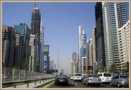 Dubai: “Una corsa in taxi”