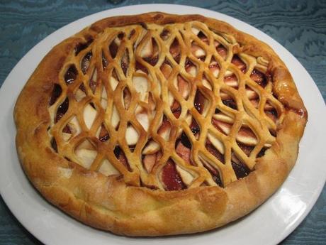 Un bel fuori tutto...ovvero La crostata con marmellata, mele e..griglia