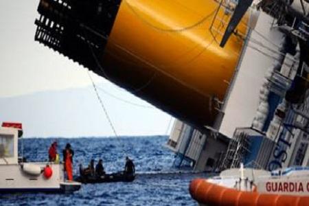 Costa Concordia Costa Concordia, superstite naufragio abortisce. Chiesti 1 milione di euro a risarcimento