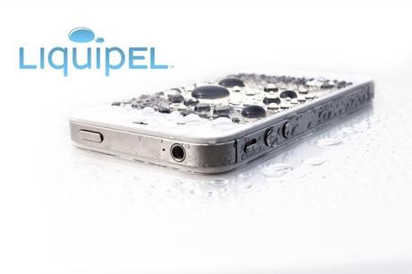 iPhone 5 e Galaxy SIII potranno essere portati in piscina, dentro la piscina, Grazie a LIQUIPEL