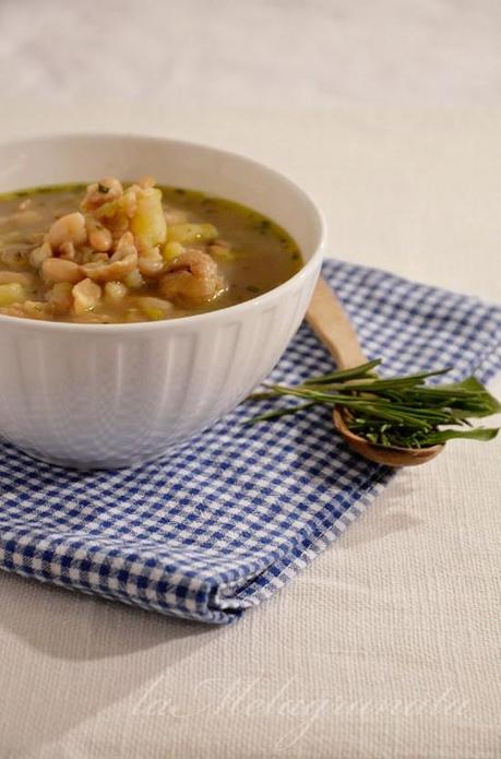 Zuppa di castagne, porri e canellini.