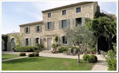 Luxury-villa-france-provence-notre-dame-04