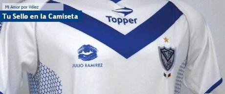 Calcio, Argentina: baci su maglia Vélez Sarsfield per San Valentino. I tifosi protestano: “Ridicolo”