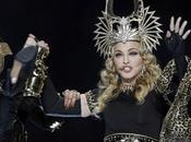 Renzi annuncia Facebook "Madonna concerto Firenze giugno"