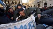 lavoro,attualità,italia,notizie,news,roma,milano,palermo,messina,siracusa,catania,termini imerese,blocco,porto,manifestazione,protesta,montecitorio,camera,governo,monti,pescatori,marinerie,sicilia