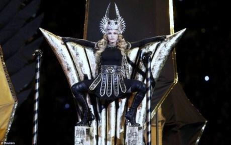 Super  Bowl 2012: MADONNA!