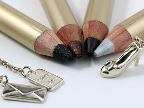 Absolutely frivolous but so nice!!