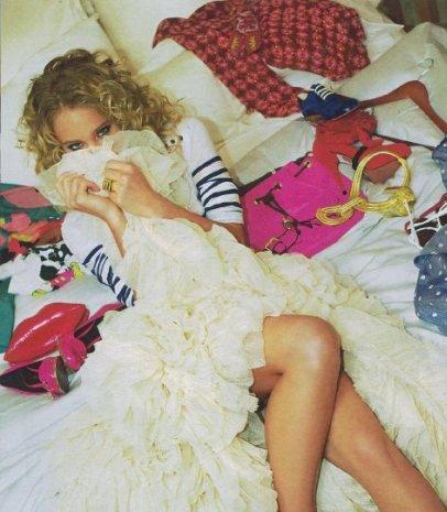 Absolutely frivolous but so nice!!