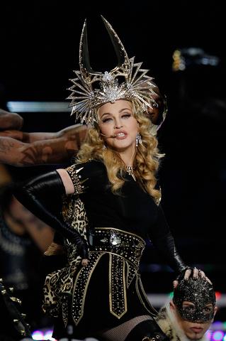 Madonna's Incredible Performance During Superbowl 2012 Half Time Show