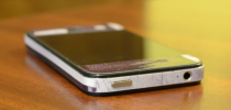 sopra 210x100 Recensione: skin per iPhone 4/4 S, by Maskins skins review Maskins iPhone 4S 