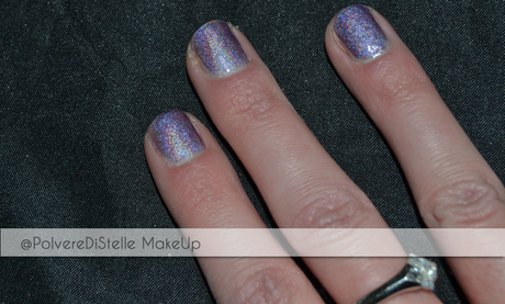 Review: Layla Hologram Effect - n.4 Ultra Violet