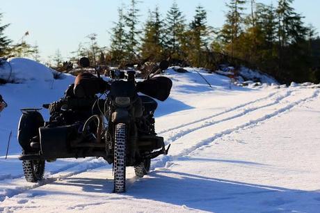 Three is the magic number : Sidecar Inside