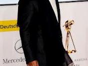 Another three celebrities indossano Dolce Gabbana carpet