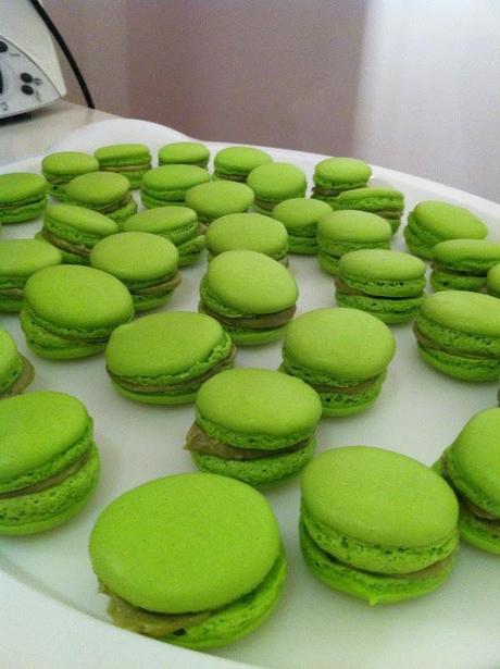 How to make MACARONS?