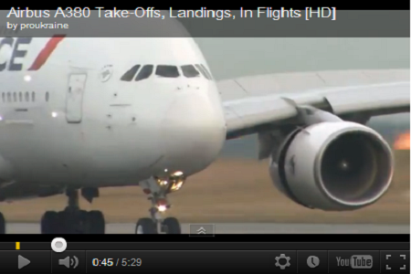 Airbus A380 SuperJumbo A380 dellAirbus, trovate crepe sulle ali. VIDEO