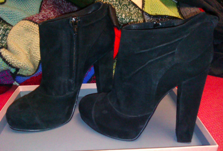 ShoeRoom #40 Benetton Black “Block Heeled” Booties