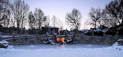Fontana dei 12 mesi ghiacciata