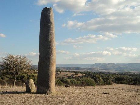 Nuraghe, giardini e fascino del Sarcidano