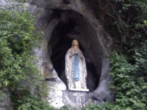 lourdes madonna santuario