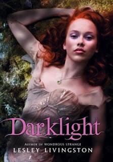 RECENSIONE:Darklight di Lesley Livingston