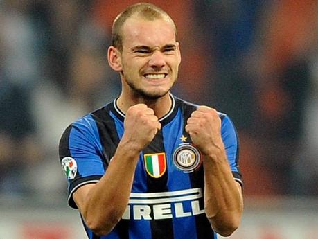 Tutti pazzi per Sneijder.