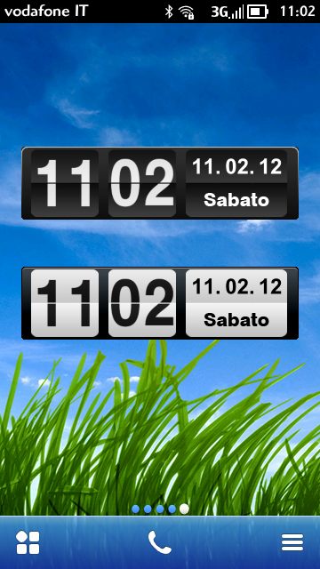 Flip Clock Widget Black & White in Italiano by Simograndi