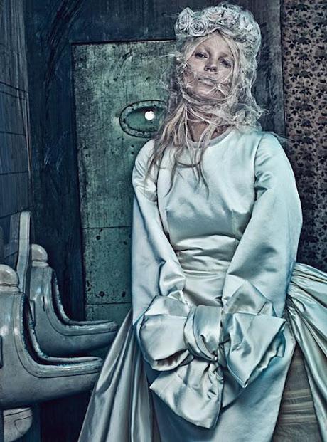 KATE MOSS / W MAGAZINE + STEVEN KLEIN