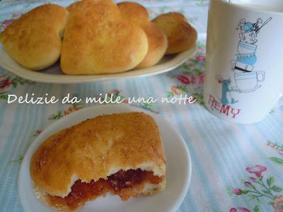 PANINI SEMIDOLCI..........per la colazione di S. Valentino