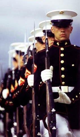 MILITARY CHIC INSPIRATION