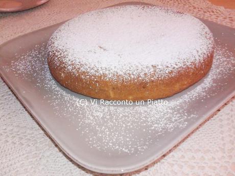 La colazione va servita allettante con una  torta semplice semplice