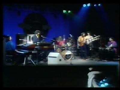 Banco Live, 1980