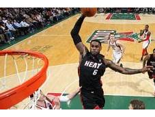NBA: Lebron, Mavs Hornets