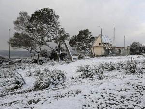 Freddo e gelo in tutta l’Isola Ancora disagi negli scali e nella circolazione