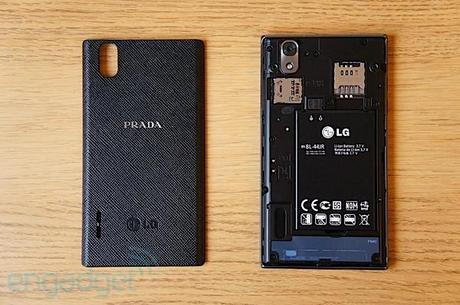 Prada phone, il lusso e l’eleganza dell’italia per tutti gli androidiani