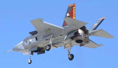 Spese militari: una svolta. Ridotti gli  F35