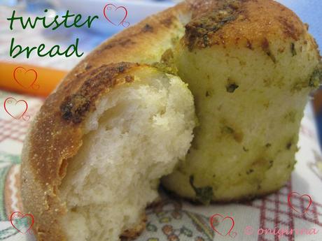 Recipe 37: Twister bread e Pesca dal balcone