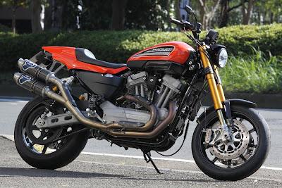 Harley XR 1200 Custom by Team Plain