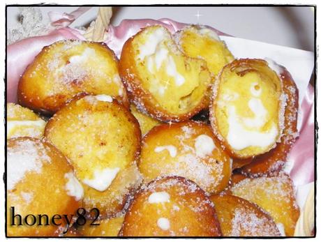 BIGNè FRITTI CON CREMA DELICATA AL CIOCCOLATO BIANCO