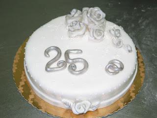 Torta Nozze D'Argento - 25 anni uhhhhhh!!!!