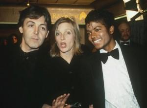 Paul McCartney, Linda McCartney e Michael Jackson Pipes of Peace: Analisi di un McCartney Minore