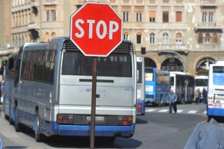 stop mezzi 1 Marzo stop mezzi pubblici e trasporto!