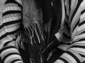 Riflessioni claustrofobiche donna italiana Libia.