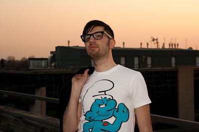 On the roof with the Smurfs!